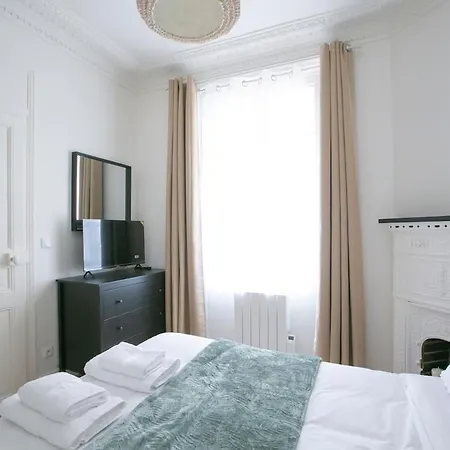 Apartment Cozy And Elegant Parisian *